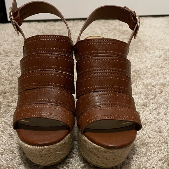 Wedges - Picture 2 of 3